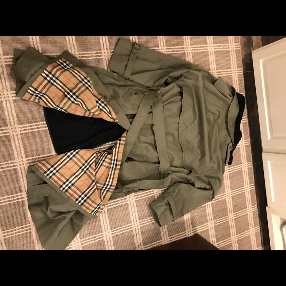 Burberry trench / rain jacket